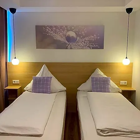 Meerbuscher Hof Hotel 3*